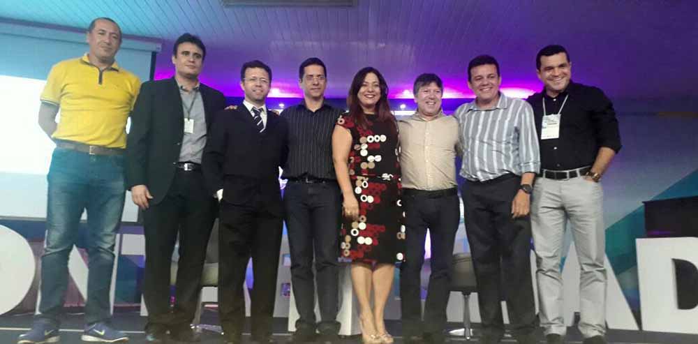 Banner palestra moreira campos