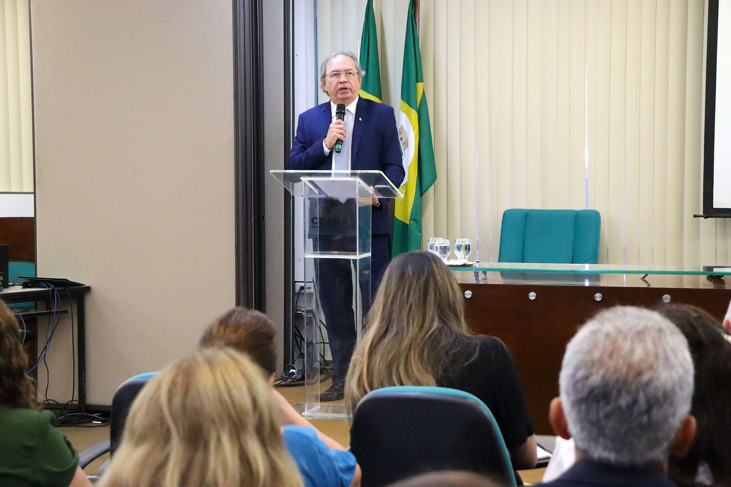 CGE celebra o Dia do Ouvidor com homenagens e fortalecimento da Rede de Ouvidorias do Ceará